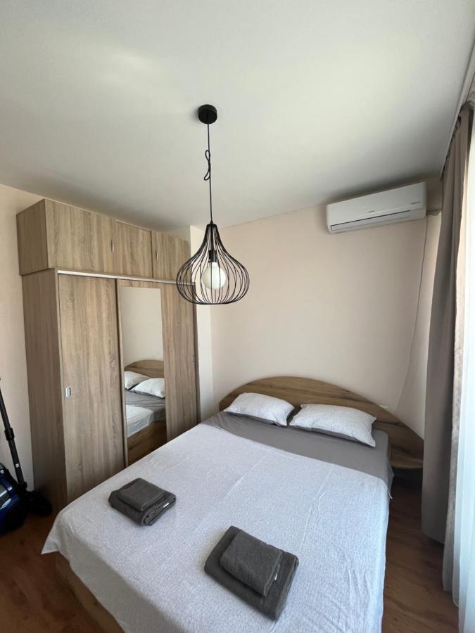 Apartment Happy Holiday 2 Μπουργκάς Εξωτερικό φωτογραφία