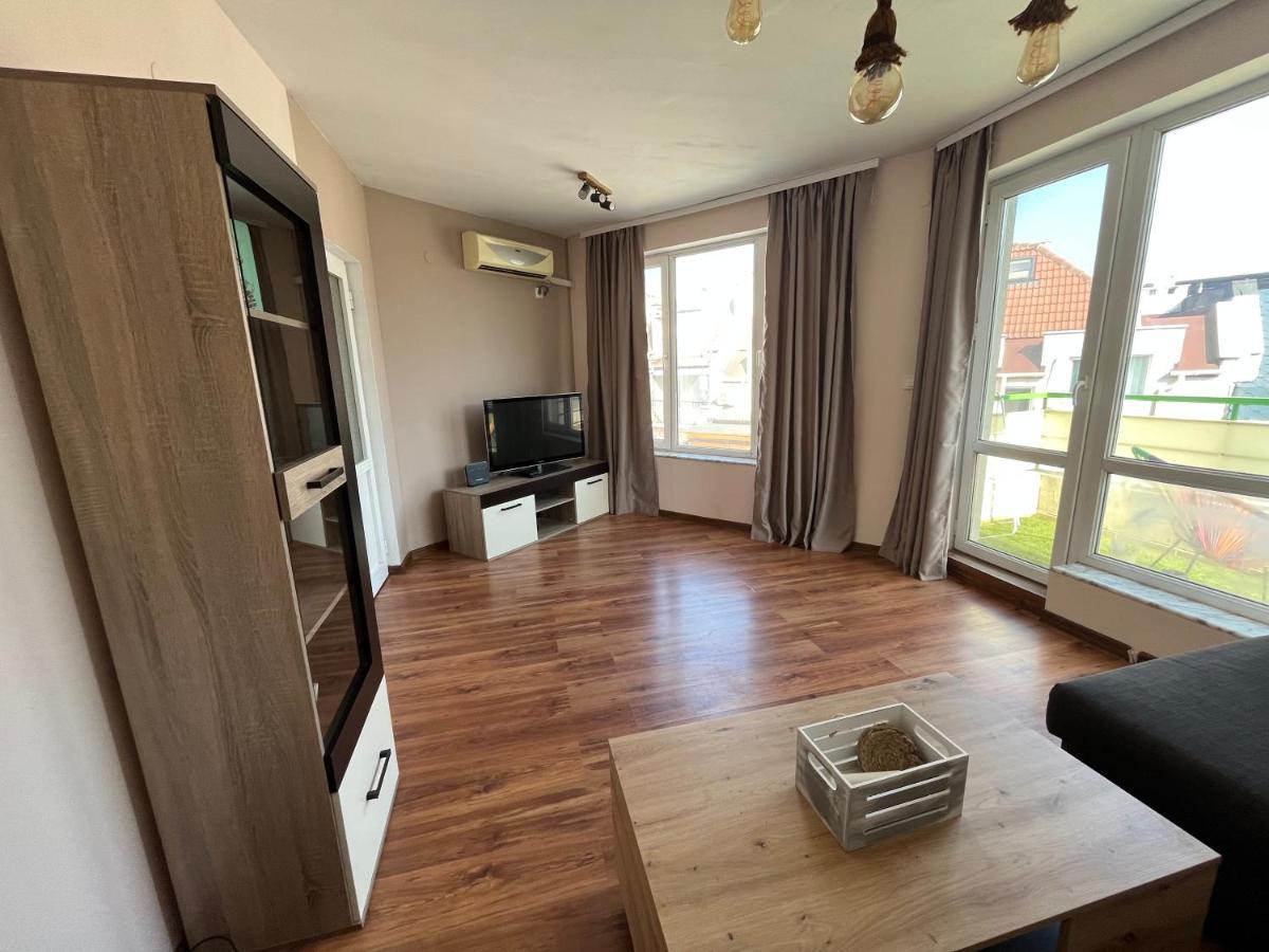 Apartment Happy Holiday 2 Μπουργκάς Εξωτερικό φωτογραφία